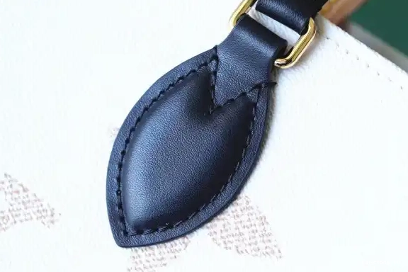 Firstbag ru VUITTON LOUIS ONTHEGO MM 0527